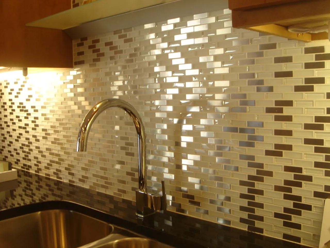 13241 ceramic kitchen tiles