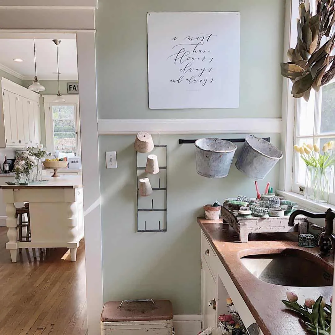 13290 farmhouse kitchen dining table