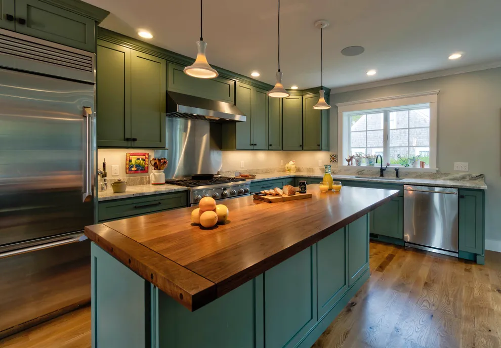 13331 moss green kitchen walls
