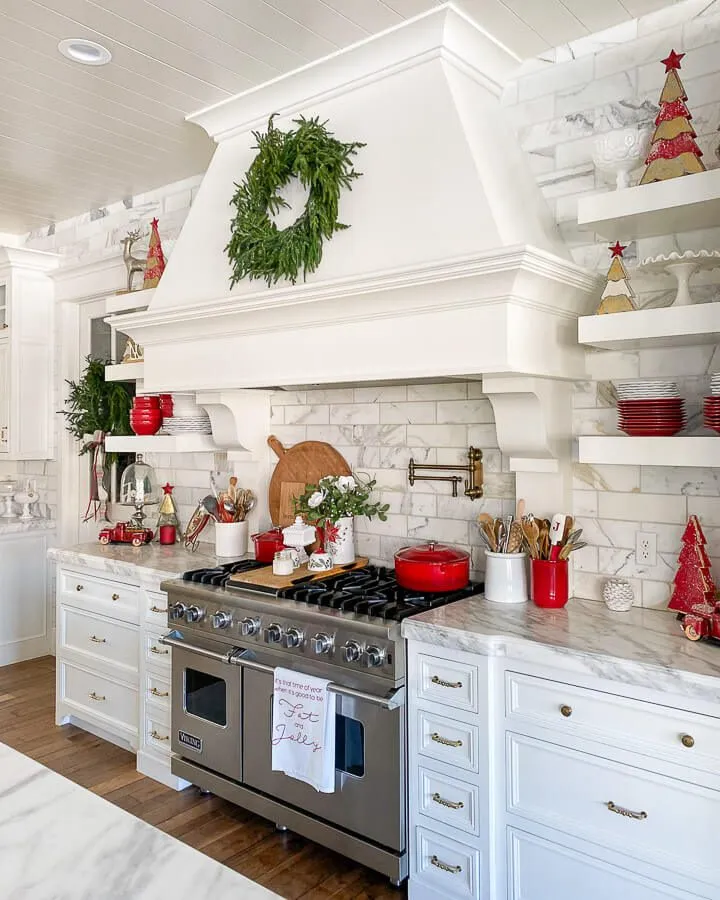 13336 rustic christmas kitchen decor