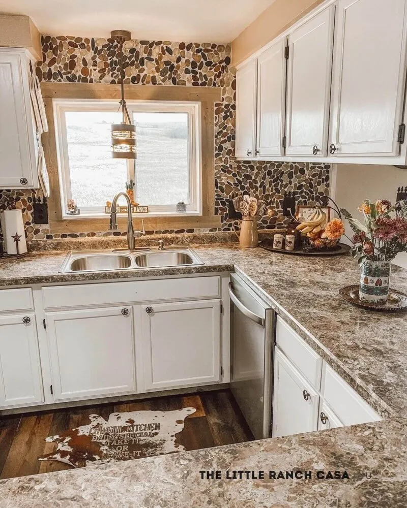 13372 western kitchen color palette