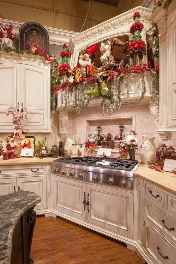 13373 christmas kitchen artwork