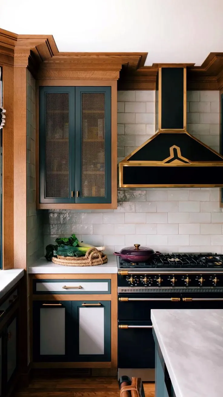 13387 farmhouse kitchen open shelving