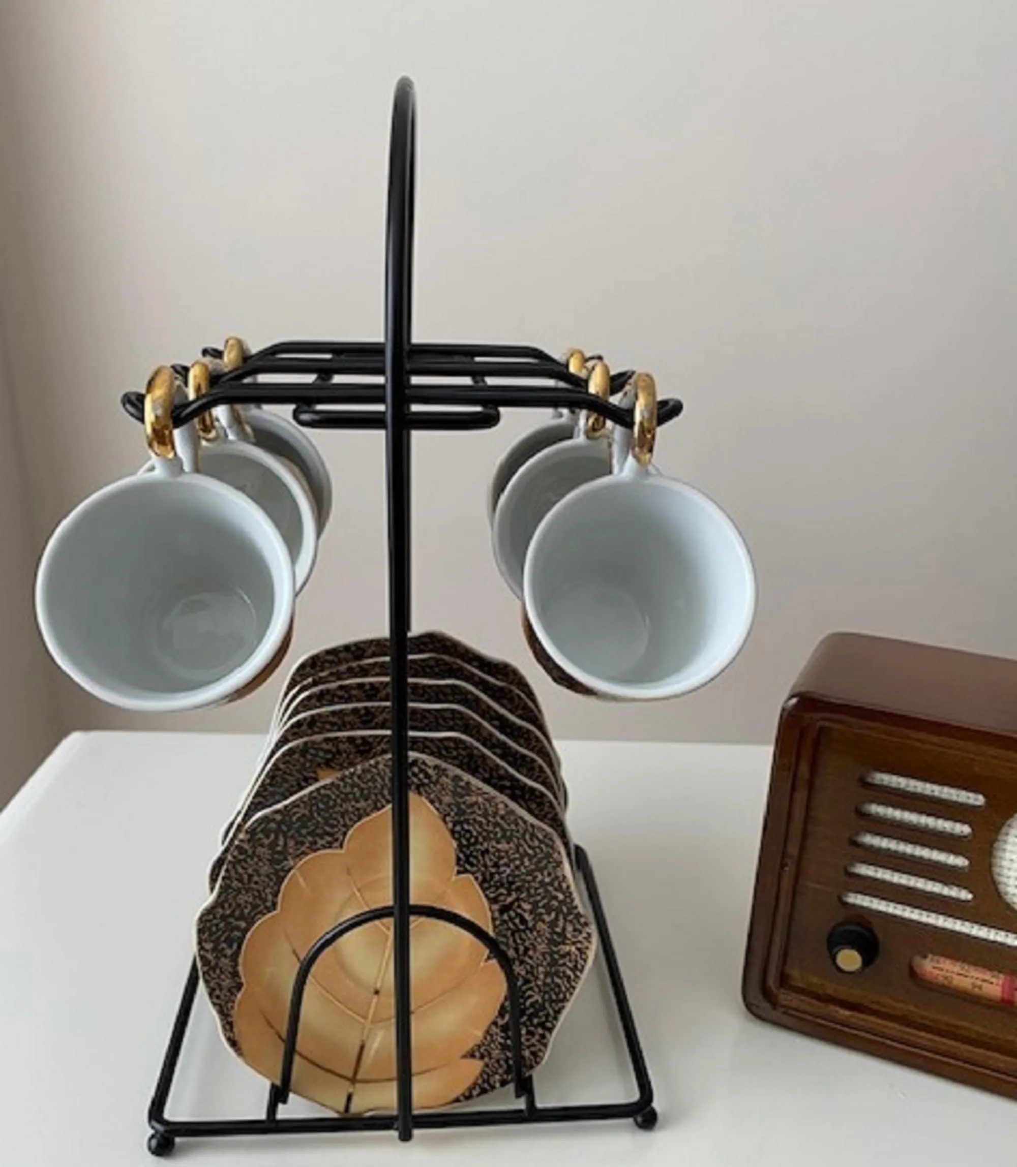 13404 wood mug holder