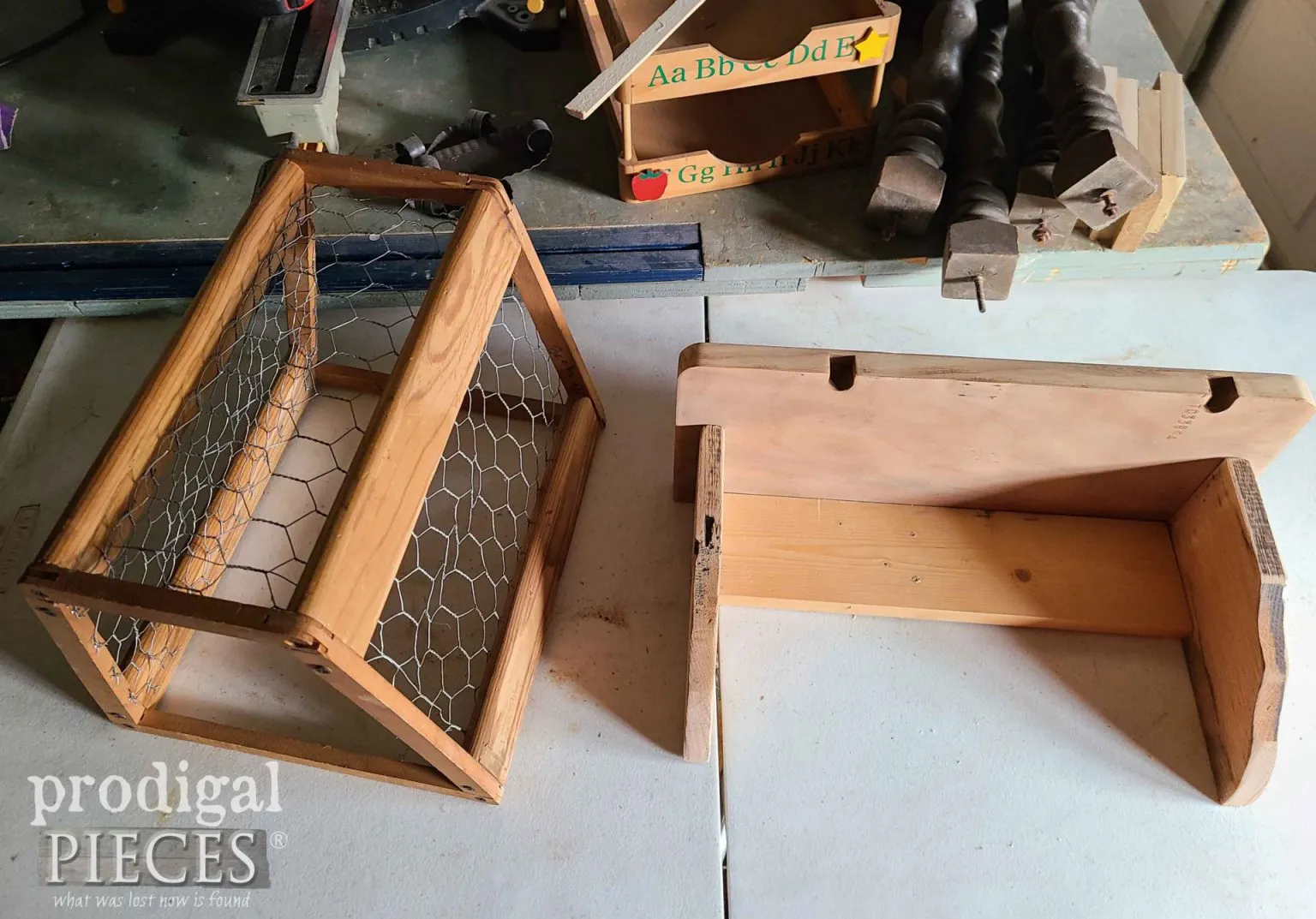 13407 salvaged wood kitchen accent wall