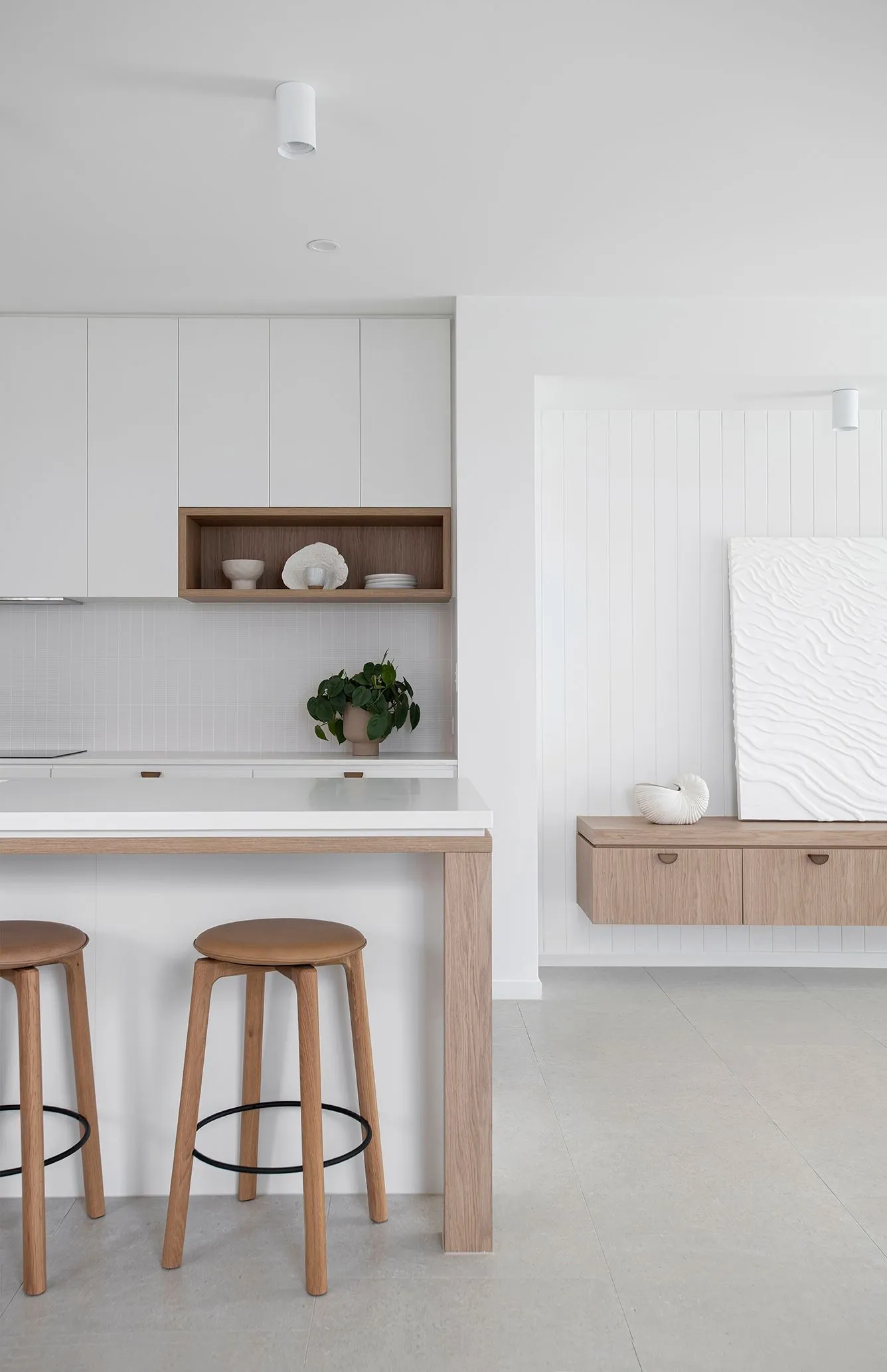 13424 modern coral kitchen