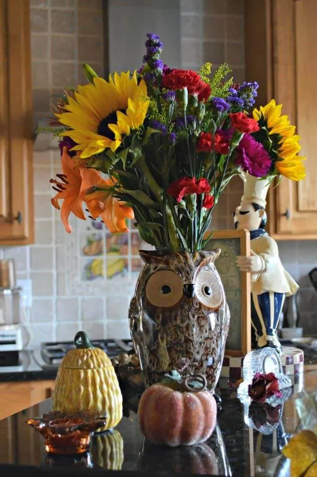 13450 sunflower table centerpiece