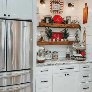 /img/13466-farmhouse-kitchen-budget.webp