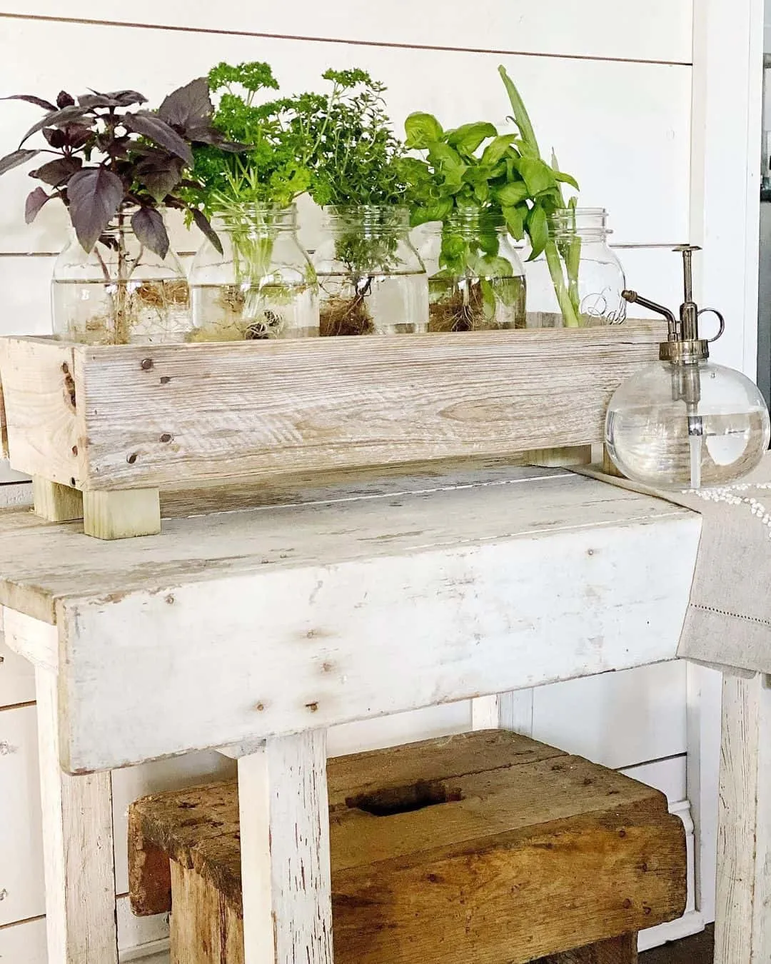 13466 farmhouse kitchen color palette