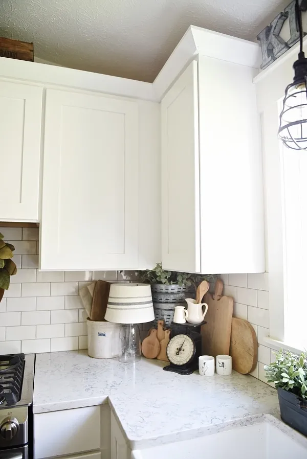 13466 farmhouse kitchen lighting