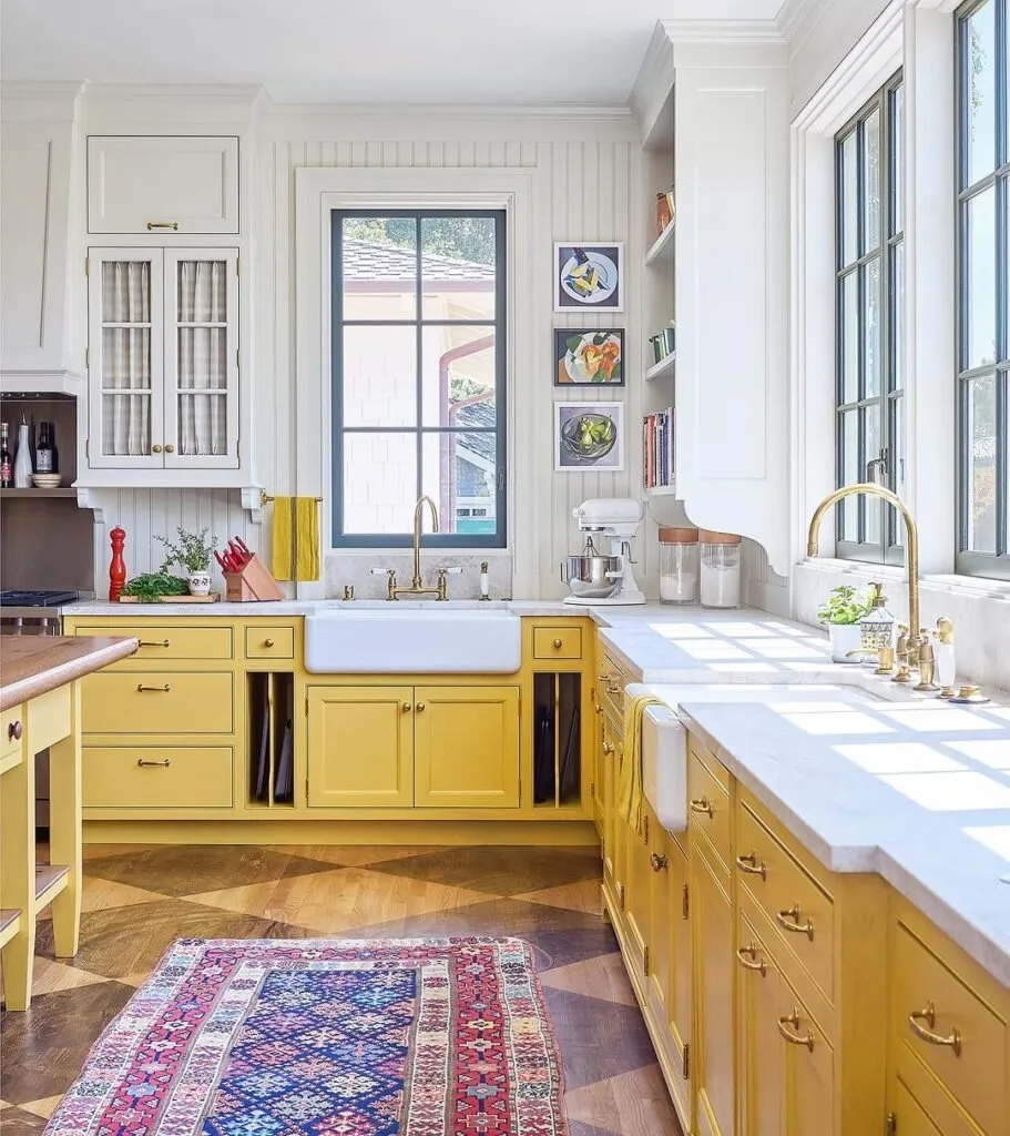 13494 yellow copper kitchen image5