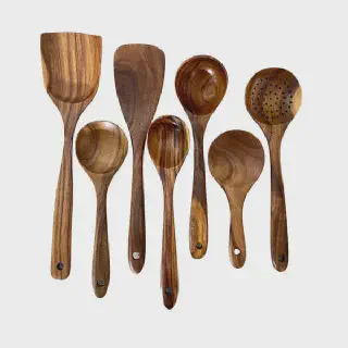 /img/13504-wood-utensils-cleaning.webp